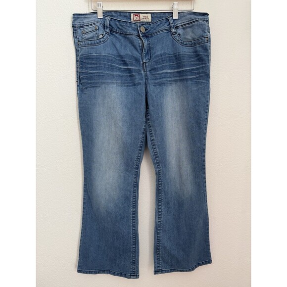Lei Ashley Lowrise Boot Cut Jeans Sz 17 Junior Embroidered Pockets Western Short - Picture 1 of 8
